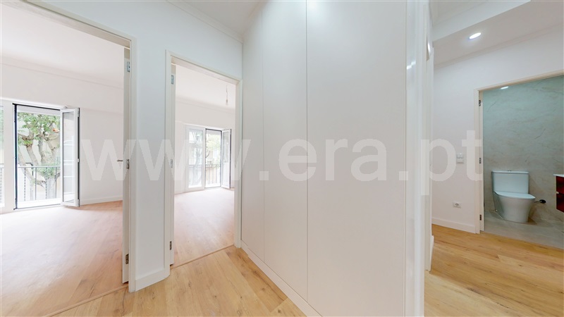 Apartamento T4 / Amadora, Águas Livres