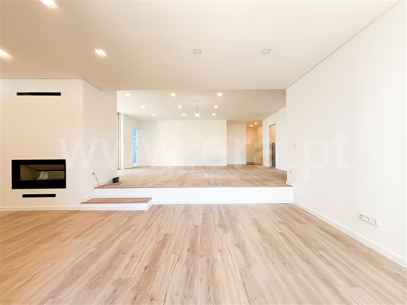Apartamento T4 / Amadora, Alfragide