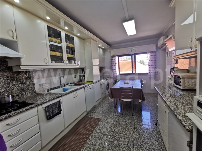 Apartamento T4 Amadora, Venteira - 1455102 - 2