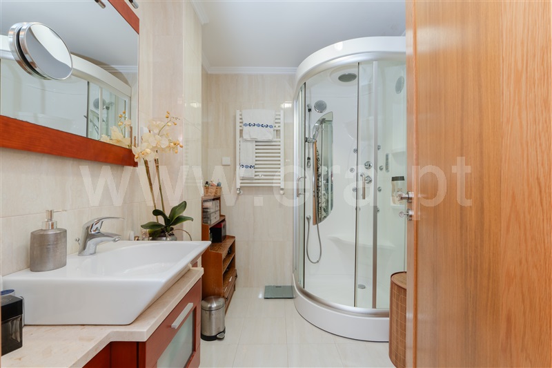 Apartamento T4 Amadora, Venteira - 1461666 - 9