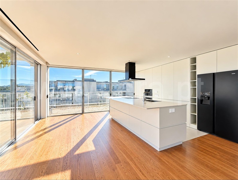 Apartamento T4 à venda em Barcelinhos, Barcelos — foto 5