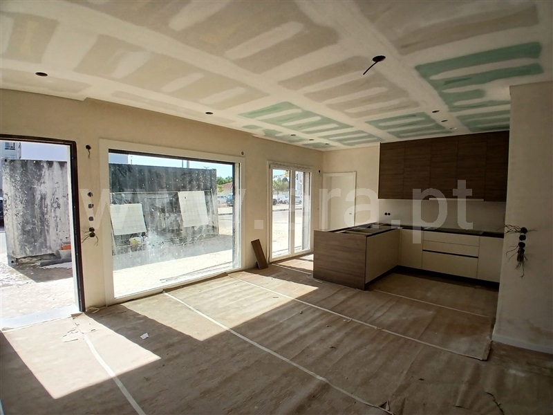 Apartamento T4 à venda em Palhais e Coina, Barreiro — foto 2