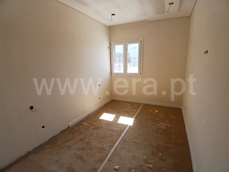 Apartamento T4 à venda em Palhais e Coina, Barreiro — foto 9