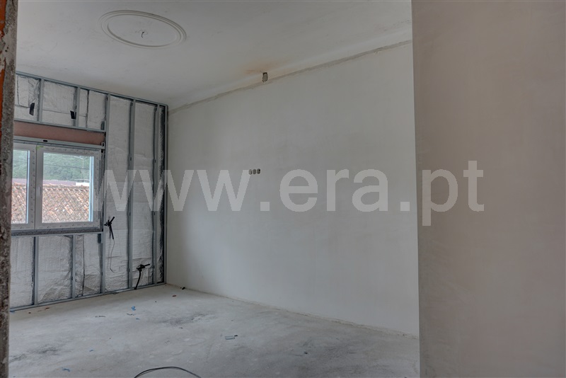 Apartamento T4 à venda em Pó, Bombarral — foto 4