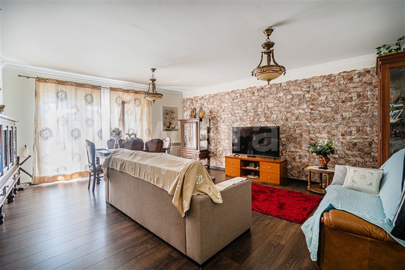 Apartamento T4 / Bragança, Vale d'Álvaro