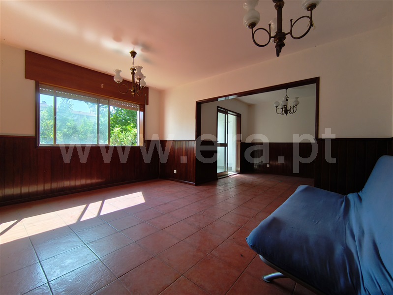 Apartamento T4 / Chaves, Chaves