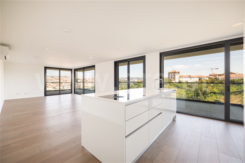 Apartamento T4 à venda em Santa Clara, Coimbra — foto 2