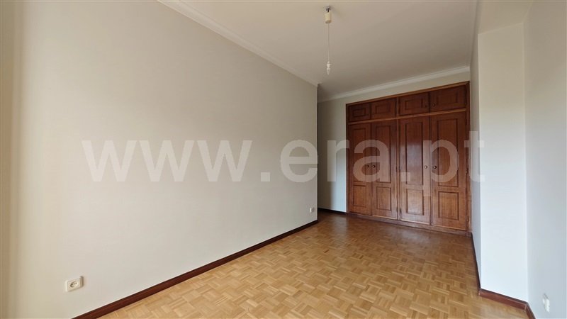 Apartamento T4 à venda em Santo António dos Olivais, Coimbra — foto 6