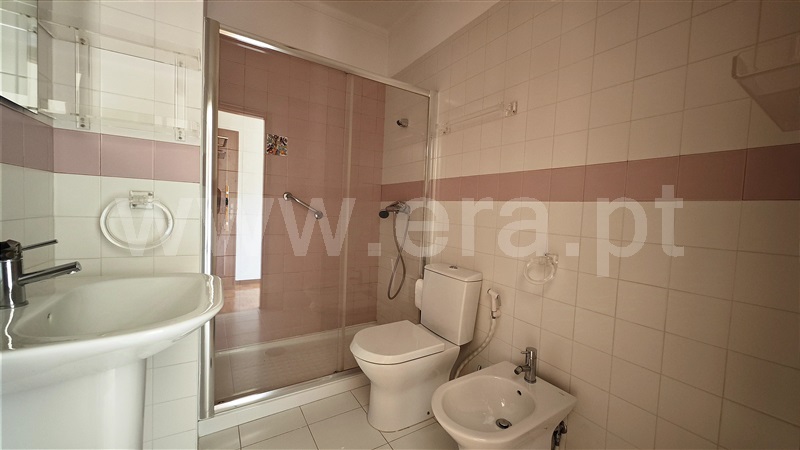Apartamento T4 à venda em Santo António dos Olivais, Coimbra — foto 13