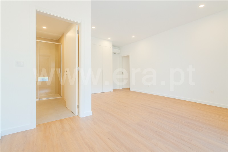 Apartamento T4 Entroncamento, Entroncamento - Casal do Grilo - 1497624 - 2
