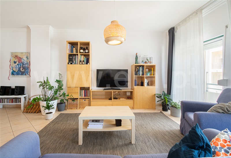 Apartamento T4 / Faro, Faro (Sé e São Pedro)