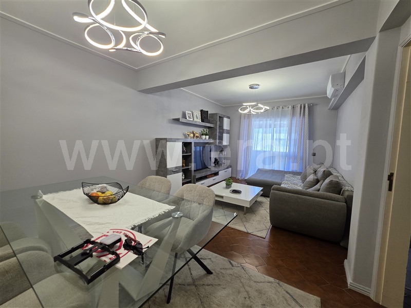 Apartamento T4 à venda em Faro (Sé e São Pedro), Faro — foto 2