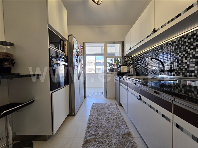 Apartamento T4 à venda em Faro (Sé e São Pedro), Faro — foto 7