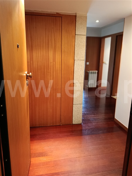 Apartamento T4 / Felgueiras, Margaride (Santa Eulália), Várzea, Lagares, Varziela e Moure