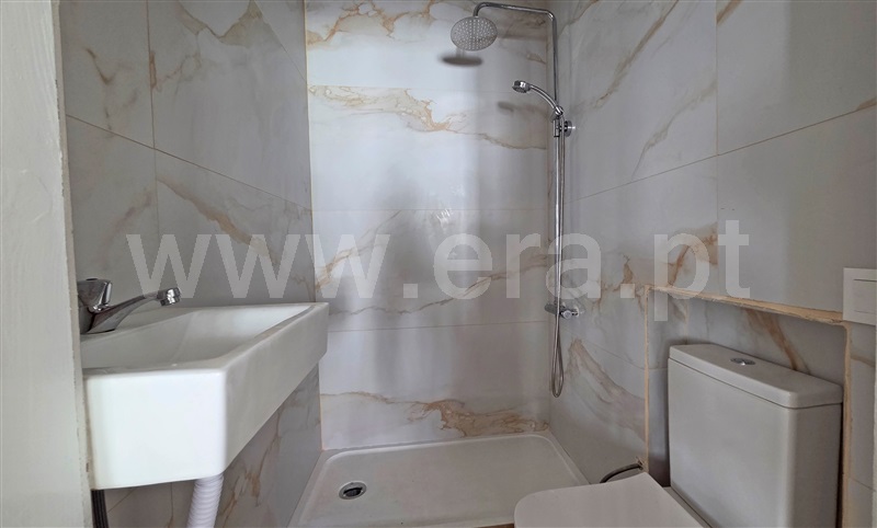 Apartamento T4 Guarda - 1504025 - 11