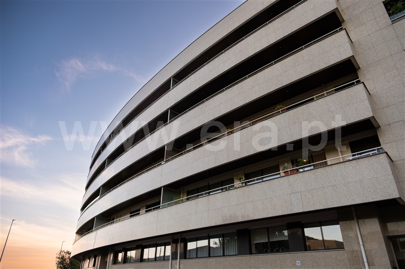 Apartamento T4 / Guimarães, Costa