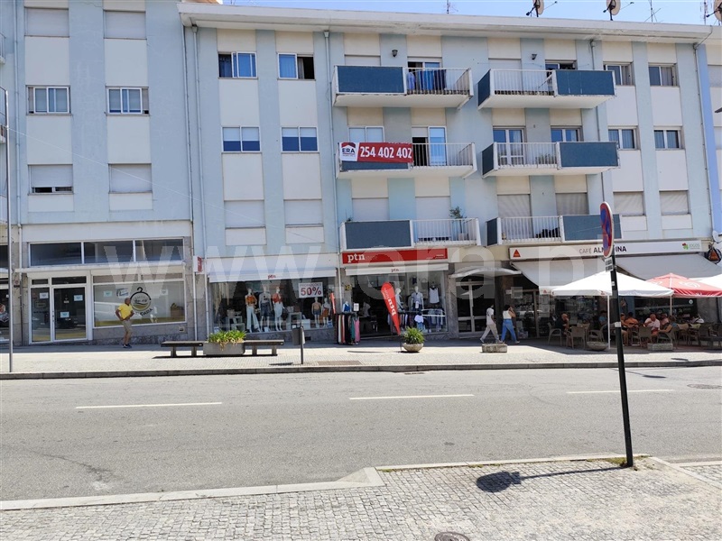 Apartamento T4 / Lamego, Lamego (Almacave e Sé)