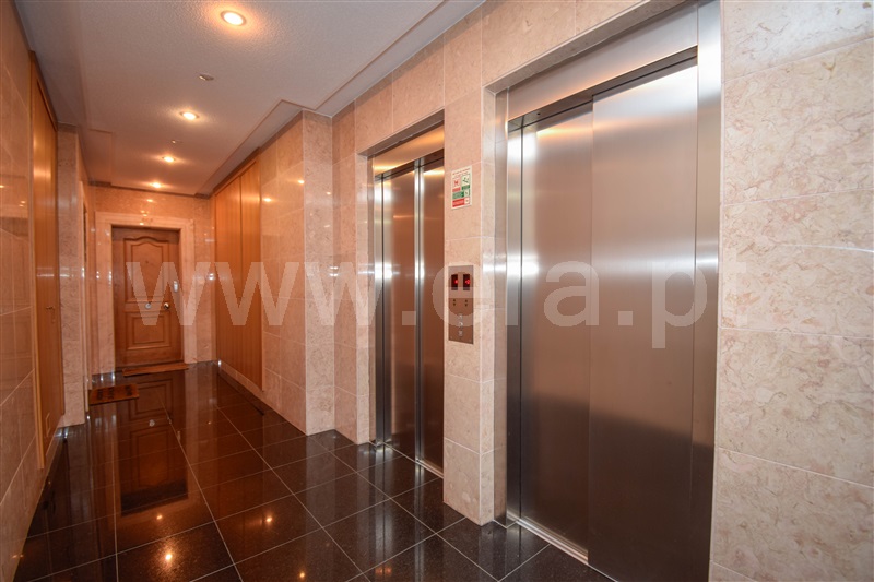 Apartamento T4 à venda em Benfica, Lisboa — foto 19
