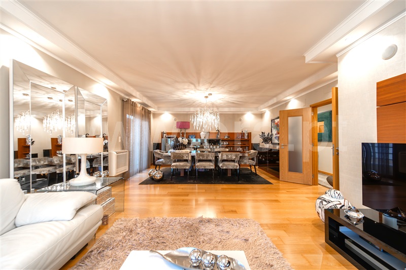 Apartamento T4 em Benfica, €895.000