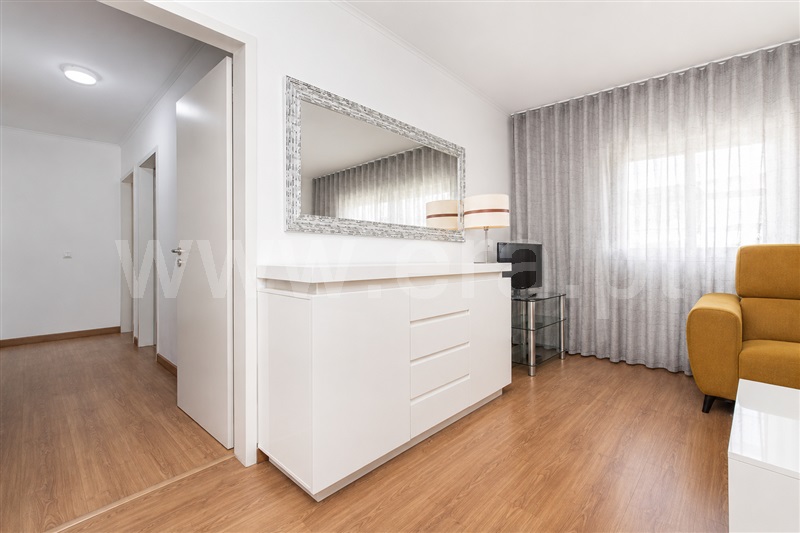 Apartamento T4 à venda em Santa Clara, Lisboa — foto 4