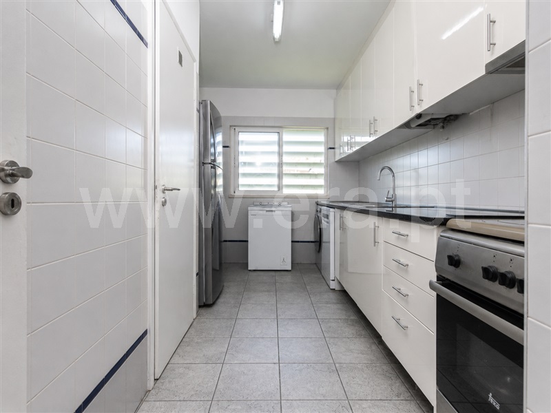 Apartamento T4 à venda em Santa Clara, Lisboa — foto 7