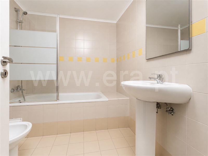 Apartamento T4 à venda em Santa Clara, Lisboa — foto 16