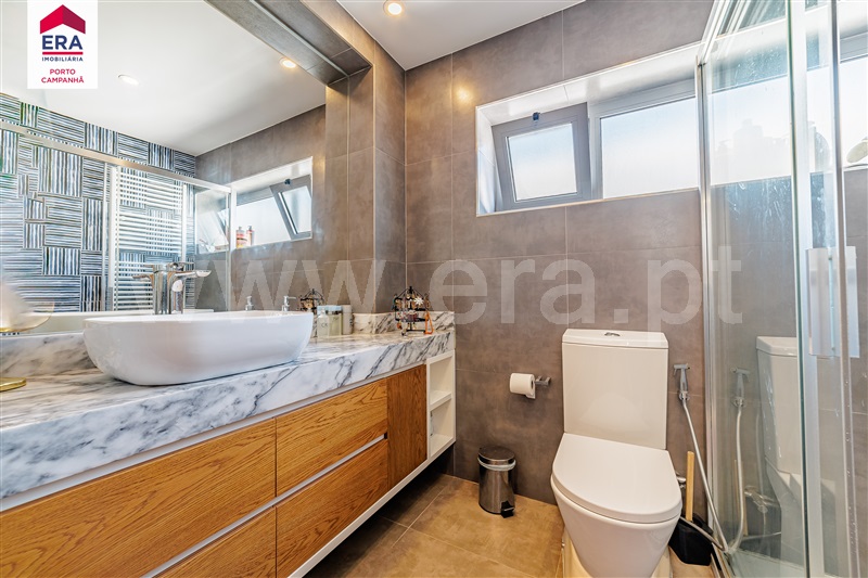 Apartamento T4 à venda em Cidade da Maia, Maia — foto 16