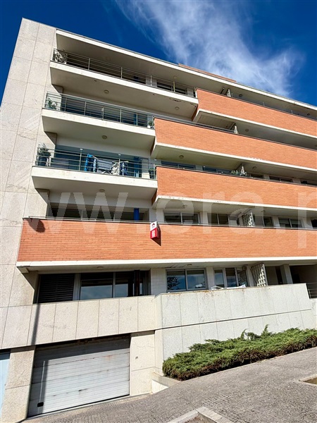 Apartamento T4 à venda em Matosinhos e Leça da Palmeira, €669.000