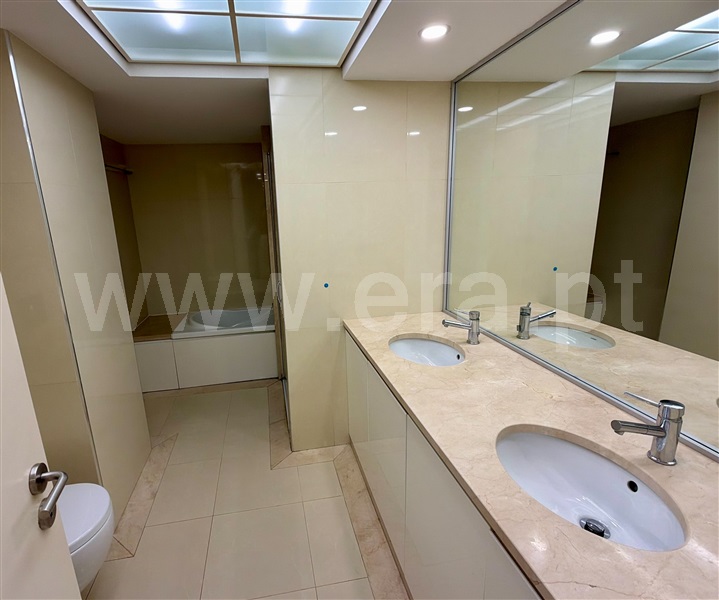 Apartamento T4 à venda em Matosinhos e Leça da Palmeira, Matosinhos — foto 15