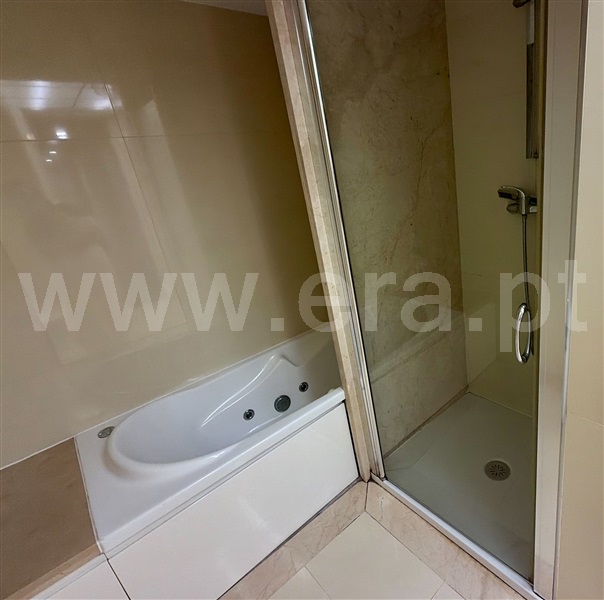 Apartamento T4 à venda em Matosinhos e Leça da Palmeira, Matosinhos — foto 17