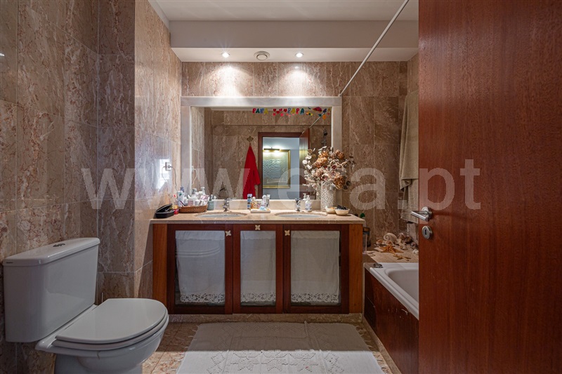 Apartamento T4 à venda em Matosinhos e Leça da Palmeira, Matosinhos — foto 17