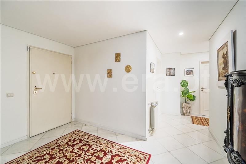 Apartamento T4 à venda em Senhora da Hora, Matosinhos — foto 2