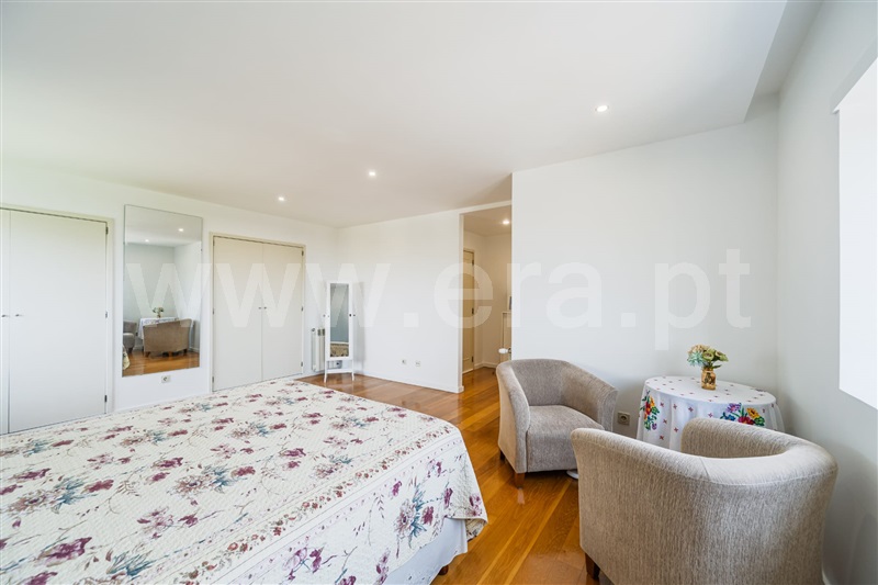 Apartamento T4 à venda em Senhora da Hora, Matosinhos — foto 4