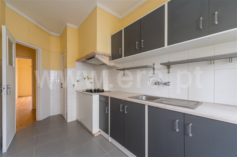 Apartamento T4 à venda em Odivelas Centro, Odivelas — foto 3