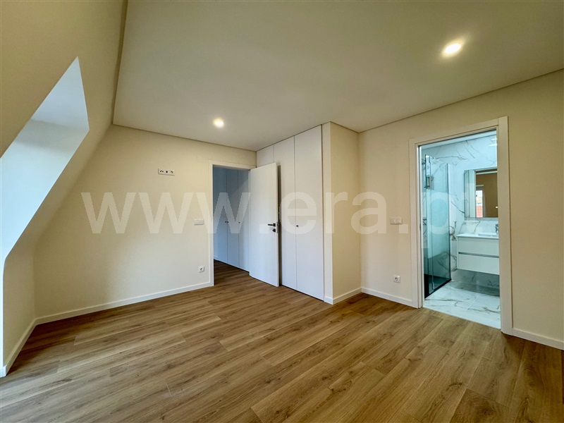 Apartamento T4 Odivelas - 1437148 - 2
