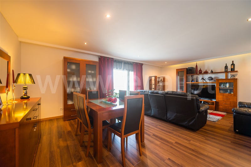 Apartamento T4 / Odivelas, Urb. Colinas do Cruzeiro