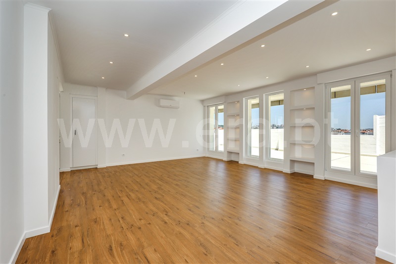 Apartamento T4 à venda em Linda-a-velha, Oeiras — foto 4