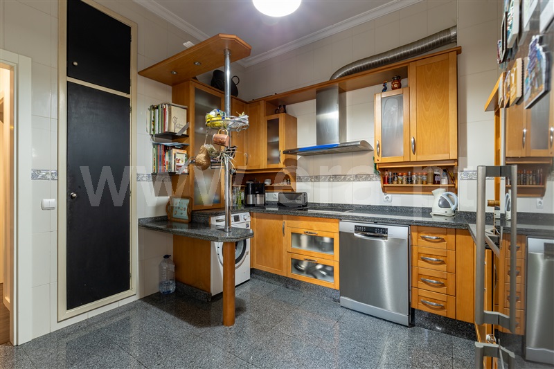 Apartamento T4 à venda em Olhão Baixa, Olhão — foto 11