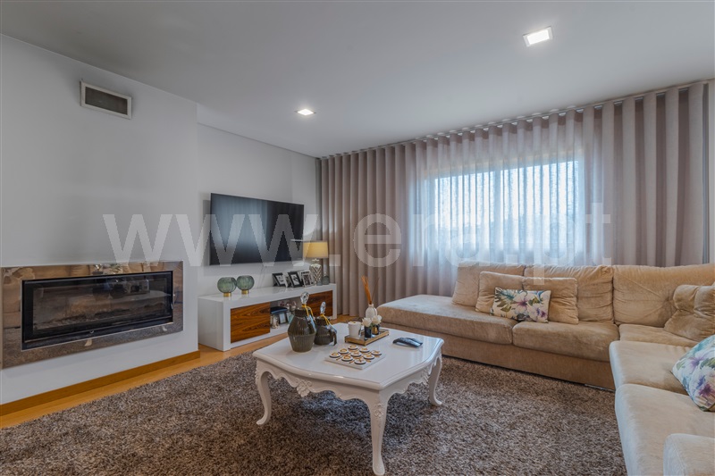 Apartamento T4 Paredes, Lordelo - 1484548 - 5