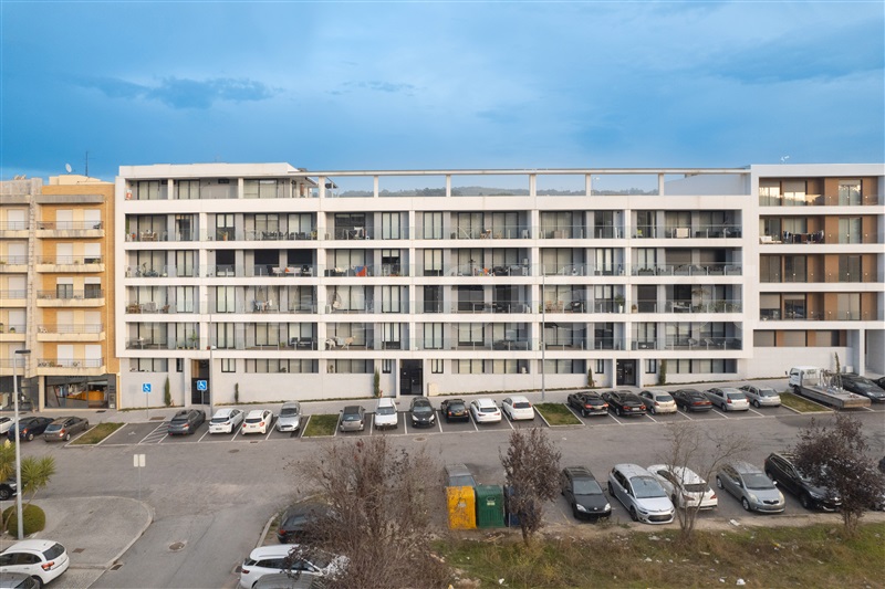 Apartamento T4 / Paredes, Lordelo