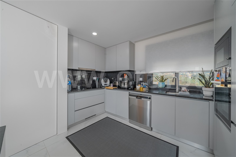 Apartamento T4 Paredes, Lordelo - 1512224 - 9