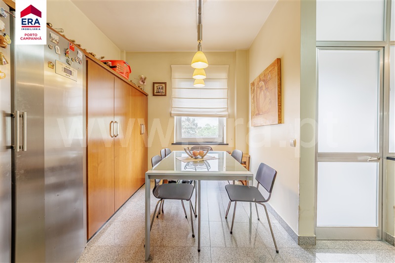 Apartamento T4 / Porto, Antas - View 2