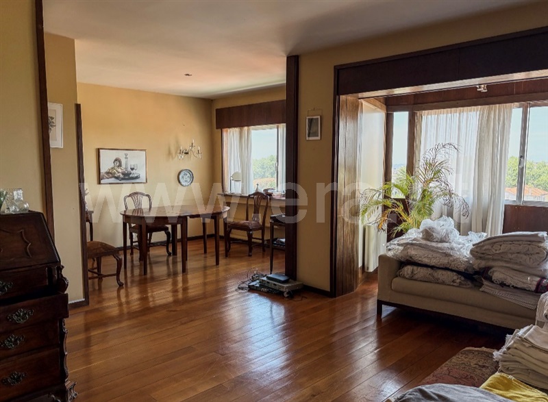 Apartamento T4 / Porto, Bonfim