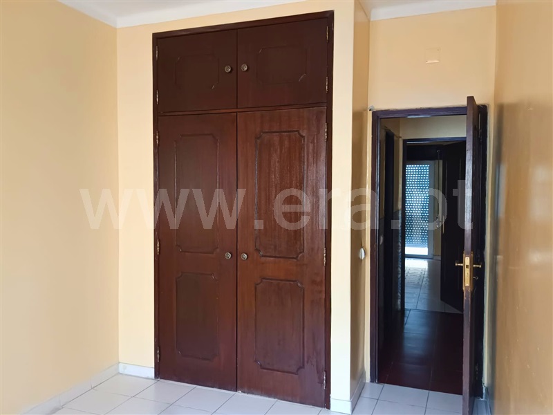 Apartamento T4 à venda em GNR, Santarém — foto 7