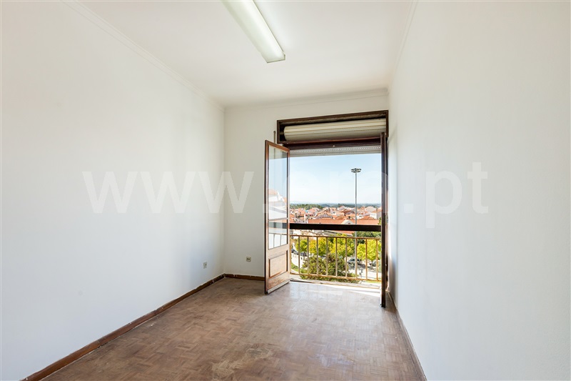 Apartamento T4 à venda em Santarém (Marvila), Santa Iria da Ribeira de Santarém, Santarém (São Salvador) e Santarém (São Nicolau), Santarém — foto 3