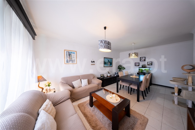 Apartamento T4 à venda em Santo Tirso, Couto (Santa Cristina e São Miguel) e Burgães, Santo Tirso — foto 3