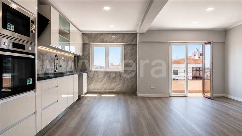 Apartamento T4 / Seixal, Amora