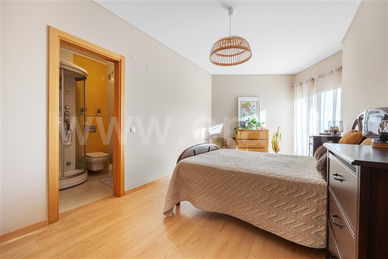 Apartamento T4 à venda em Vale de Milhaços, Seixal — foto 14