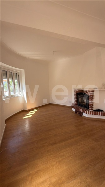Apartamento T4 / Sintra, Rio de Mouro