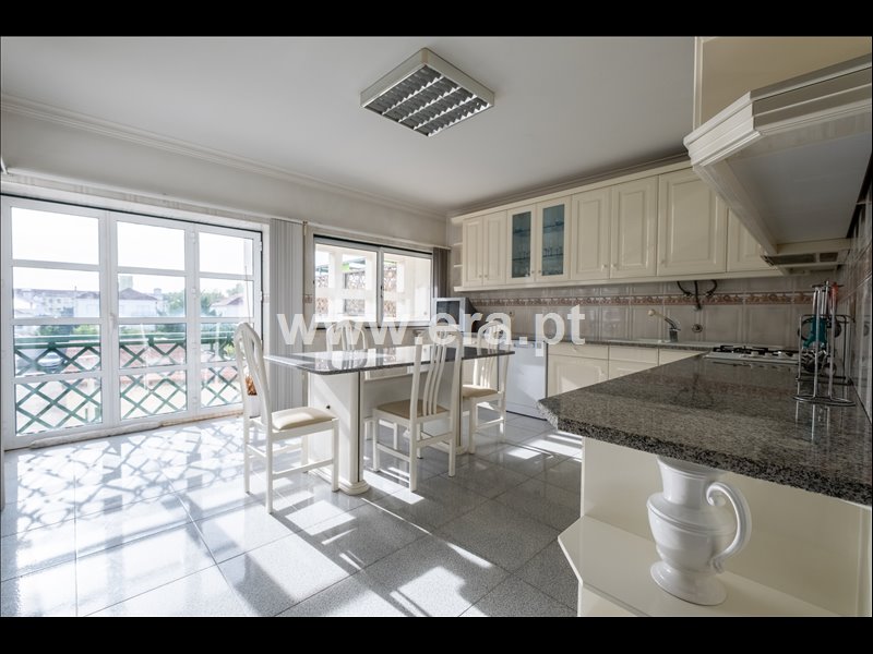Apartamento T4 à venda em Tomar (São João Baptista) e Santa Maria dos Olivais, Tomar — foto 6